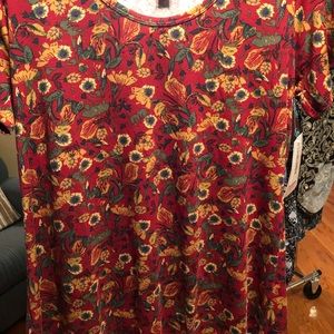LuLaRoe Classic T